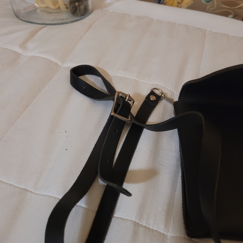 Harley-Davidson Black Leather Men's Bag - Picture 4 of 5